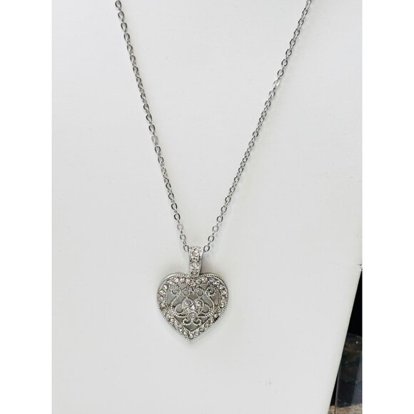 Heart-Shaped Pendant Necklace With Rhinestone Detailing & Adjustable Chain - Picture 3 of 8